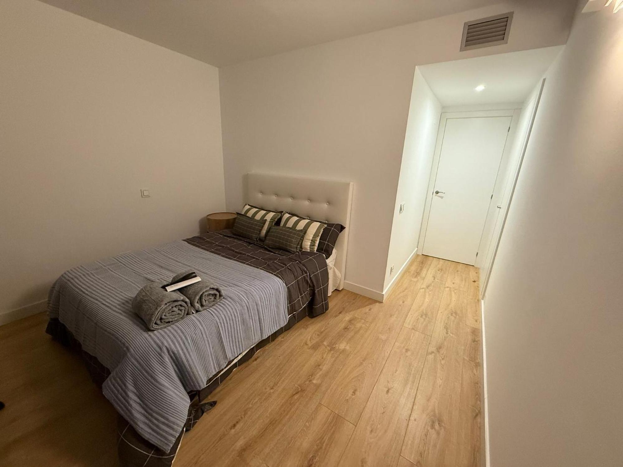 To Room Madrid Castellana Exterior photo