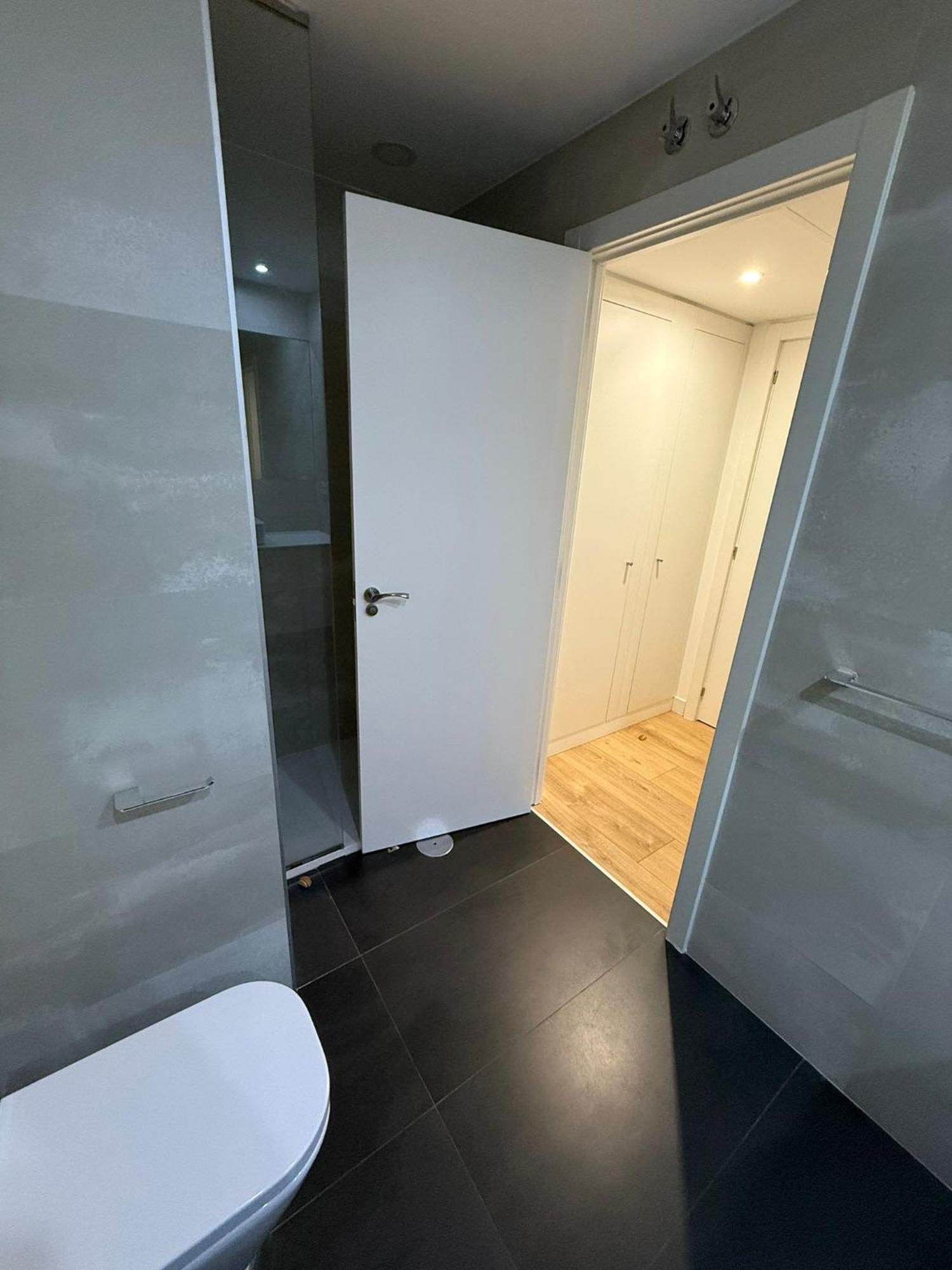 To Room Madrid Castellana Exterior photo